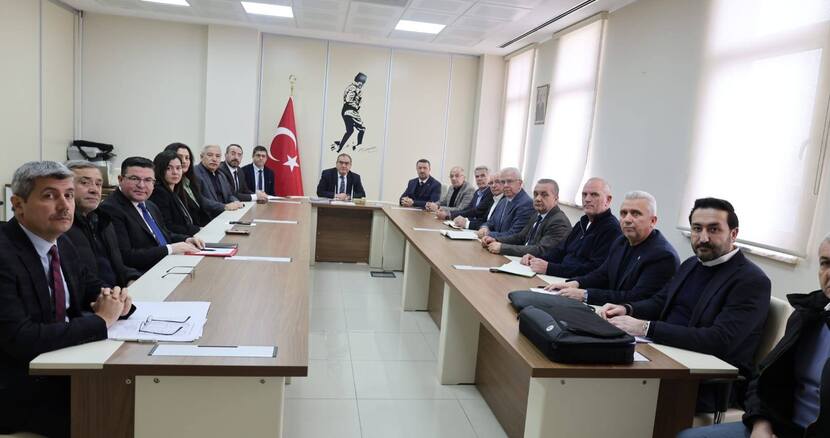 Mustafakemalpaşa Tarım ve Sanayi Fuarı hazırlık toplantısı gerçekleştirildi.