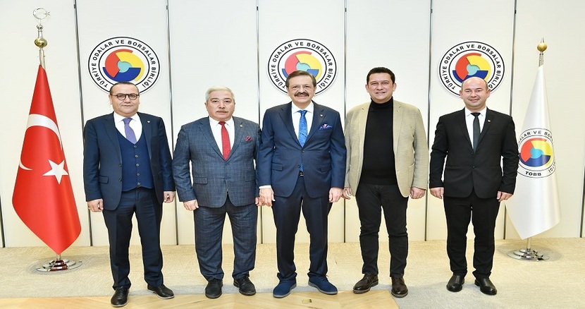 TOBB Başkanı M. Rifat Hisarcıklıoğlu’nu makamında ziyaret ettik.