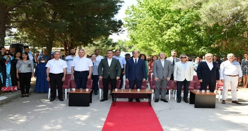 Başkanımız Tekin UZKINAY İbn-i Sina Özel Eğitim Uygulama ve Meslek Okulu öğrenci evlatlarımızın mezuniyet törenine katılım sağladı.